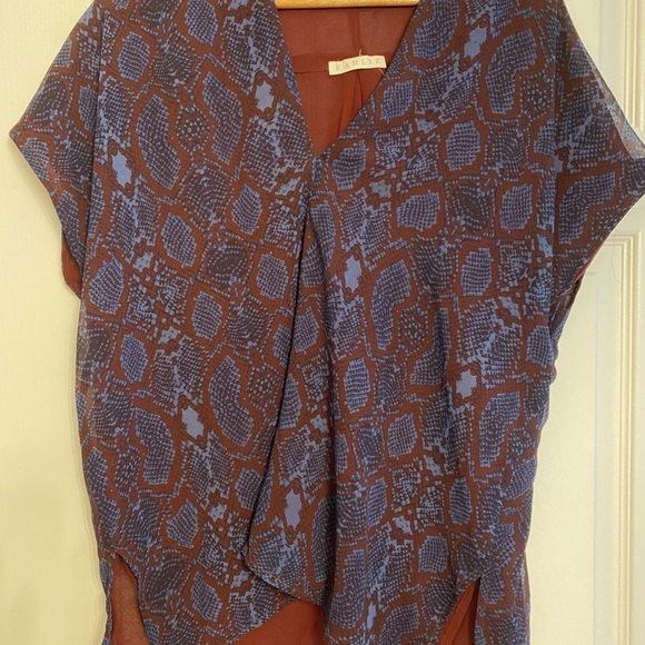 Snake print top - Picture 3 of 3